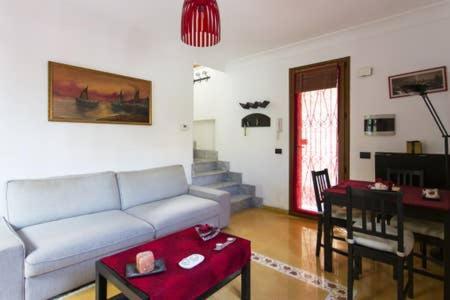 Appartamento Housemilia - Royal Palace Palermo